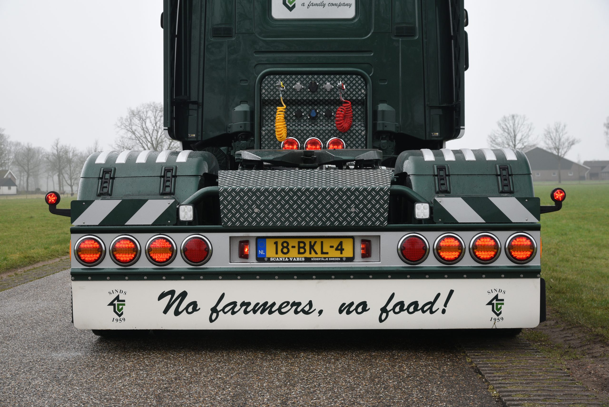 Universele Vrachtwagen Spatlappen Eenrichtingsweg - Extra Zwaar 2x 120x38 Cm (6 Kg Set)